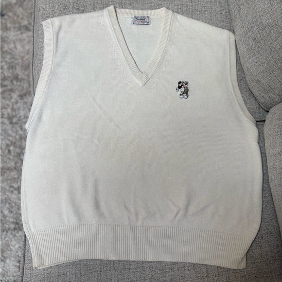 THE DISNEY CO.Cream V-Neck Golf Sweater Vest with Embroidered Mickey Mouse SZ XL - Picture 1 of 8